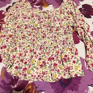 Mid sleeve floral top